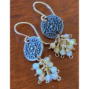 Boho Handmade Yellow‎ Opal Bead Cluster Gold Tone Floral Embossed Drop Earrings